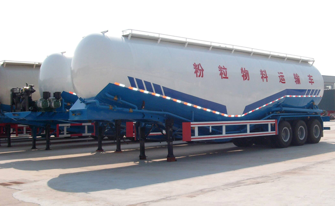 粉粒物料運(yùn)輸車(chē)（單機(jī)罐）